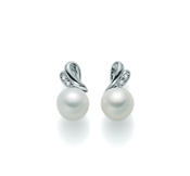 350/1000 gold earrings, cultured pearls and diamonds: PER1601K